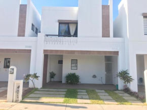 Nice House w/ shared pool and close to the beach at Mazatlan